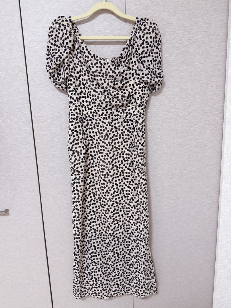 ワンピース Cherry Pattern Cache-Coeur One-Piece XS