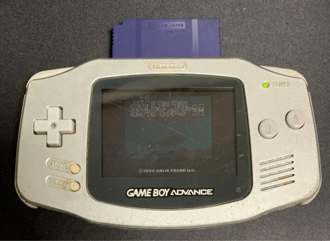 プレミア　ポケットモンスター仕様ゲームボーイ収納ケース　ソフトつき