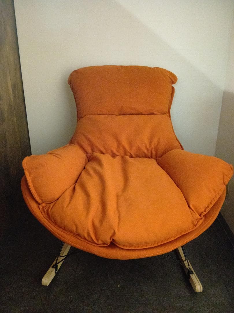 【日本未発売】ロッキングチェア ソファ・チェア オッドマン付き 北欧風