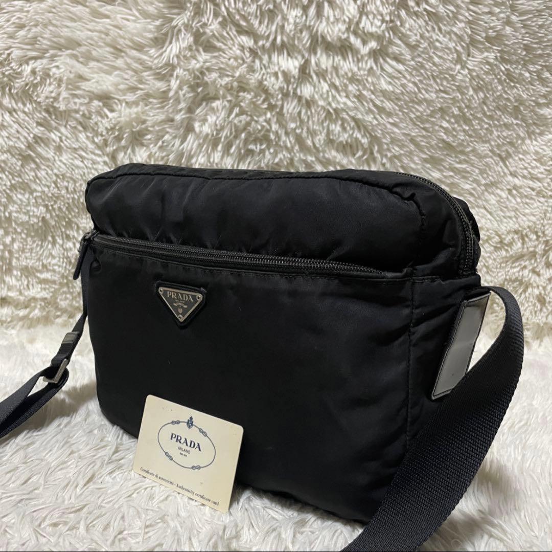 【良品】PRADA プラダ　カメラバッグ　ナイロン　ブラック　黒　斜め掛け