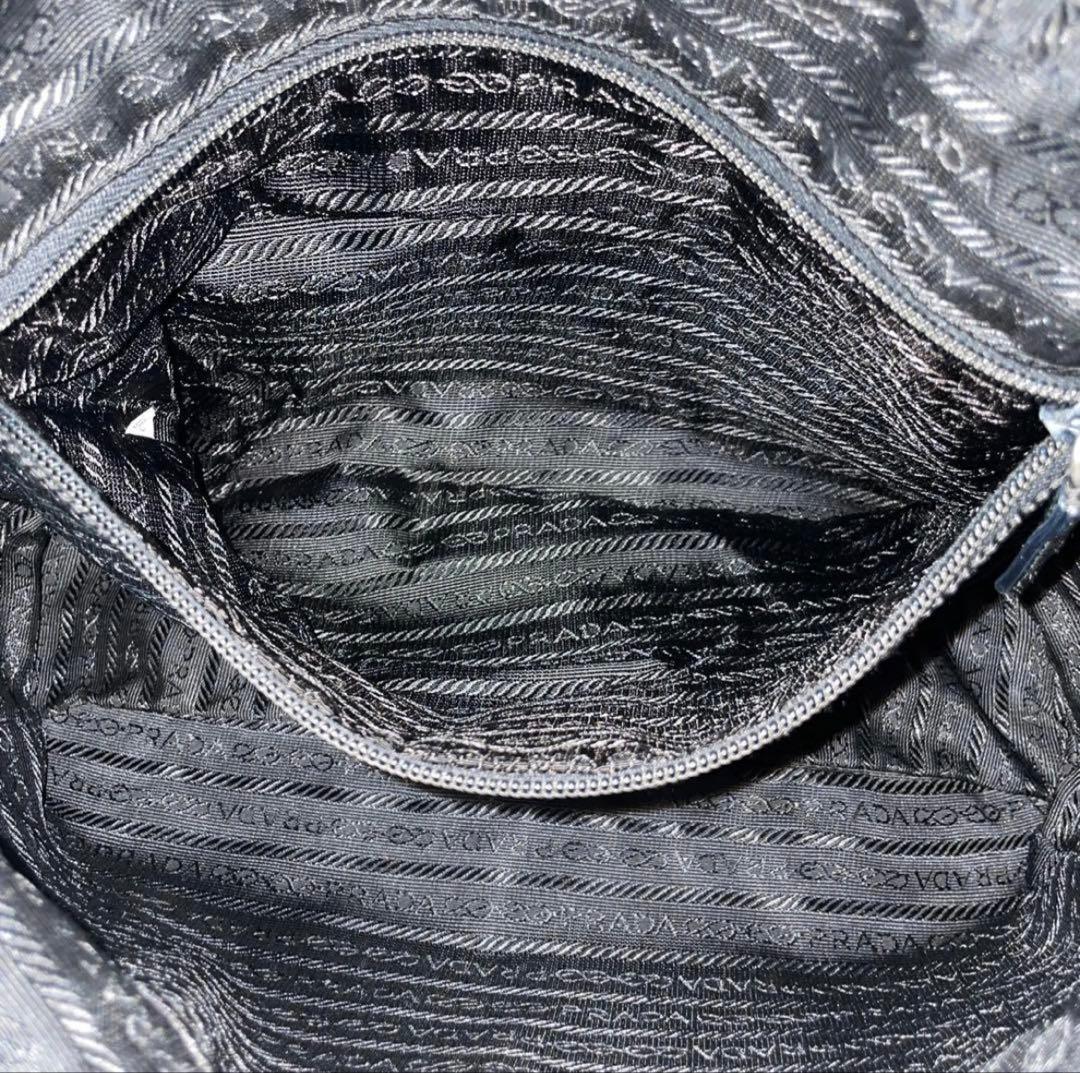 【良品】PRADA プラダ　カメラバッグ　ナイロン　ブラック　黒　斜め掛け