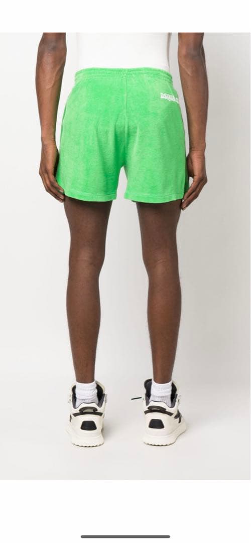 ディースクエアード　ショートパンツ