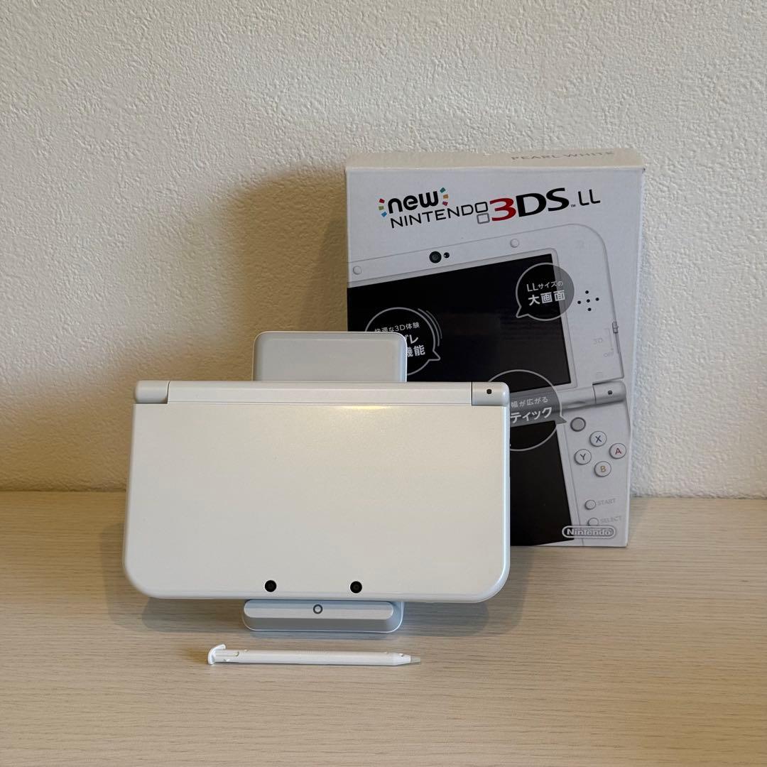 【極美品】Newニンテンドー3DS LL パールホワイト 箱付き 3-075