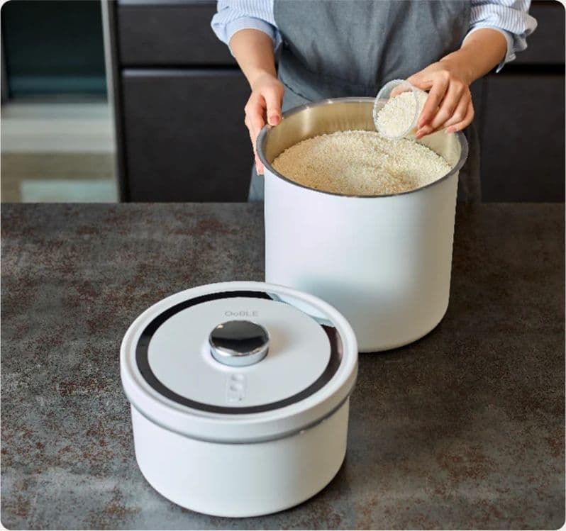 ✨新品未使用✨OoBLE mini 真空保存容器　6.5L　米びつ　オーブルミニ