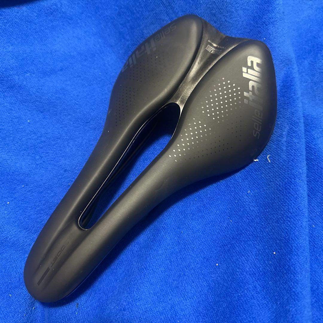 Selle Italia Novus Evo サドル 145mm