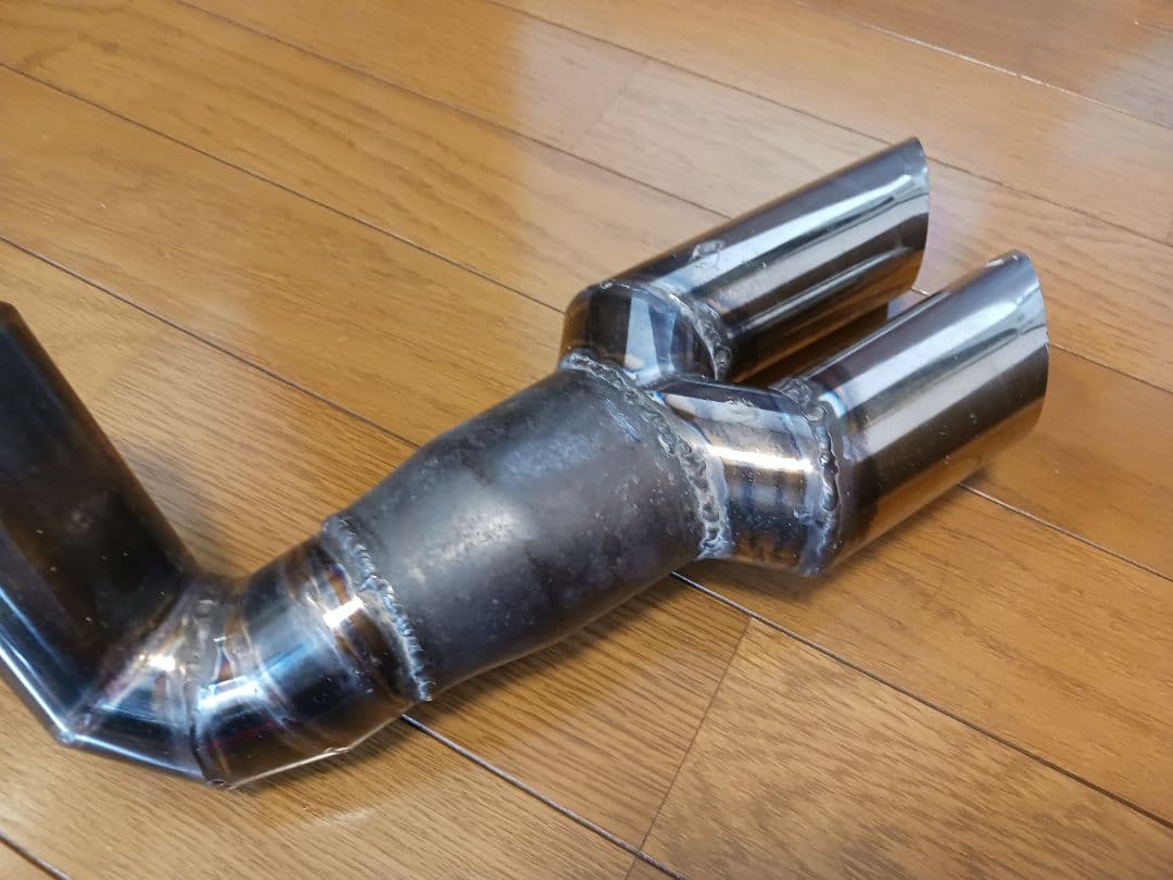 yoshi  ジムニー JA11 サイド出しマフラー　ステンレス