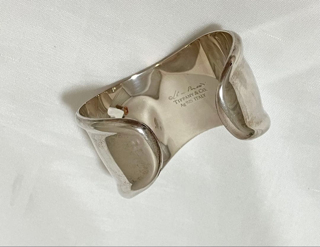 定価28万500円　ティファニー　ボーンカフ　　スモール　左手用