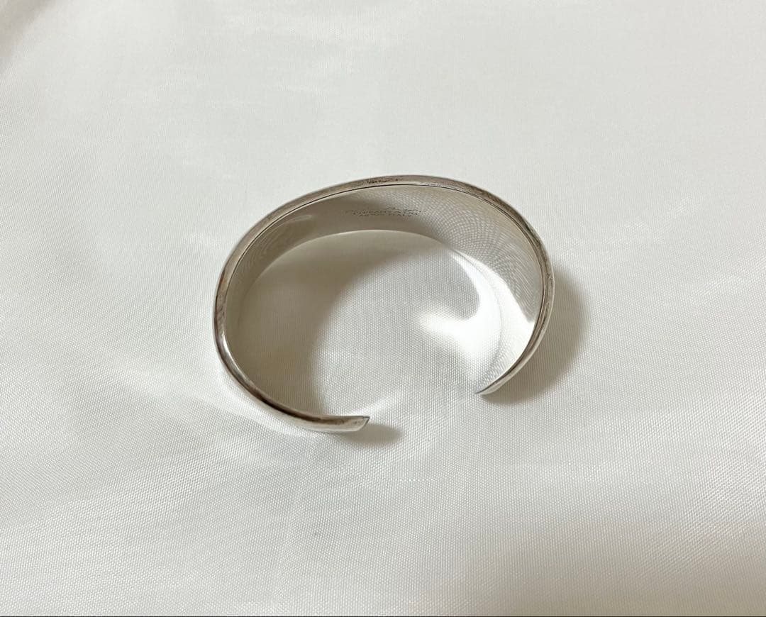 定価28万500円　ティファニー　ボーンカフ　　スモール　左手用