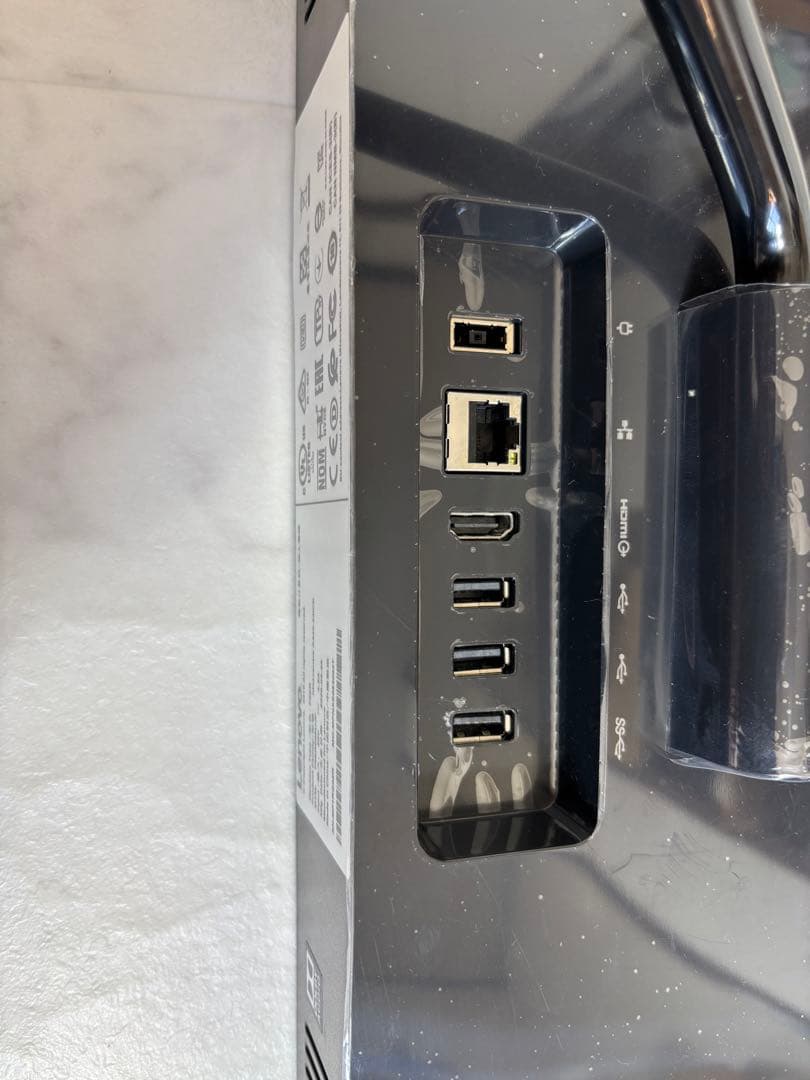 レノボ 24インチ i5-9400T 16GB　SSD512 Office付