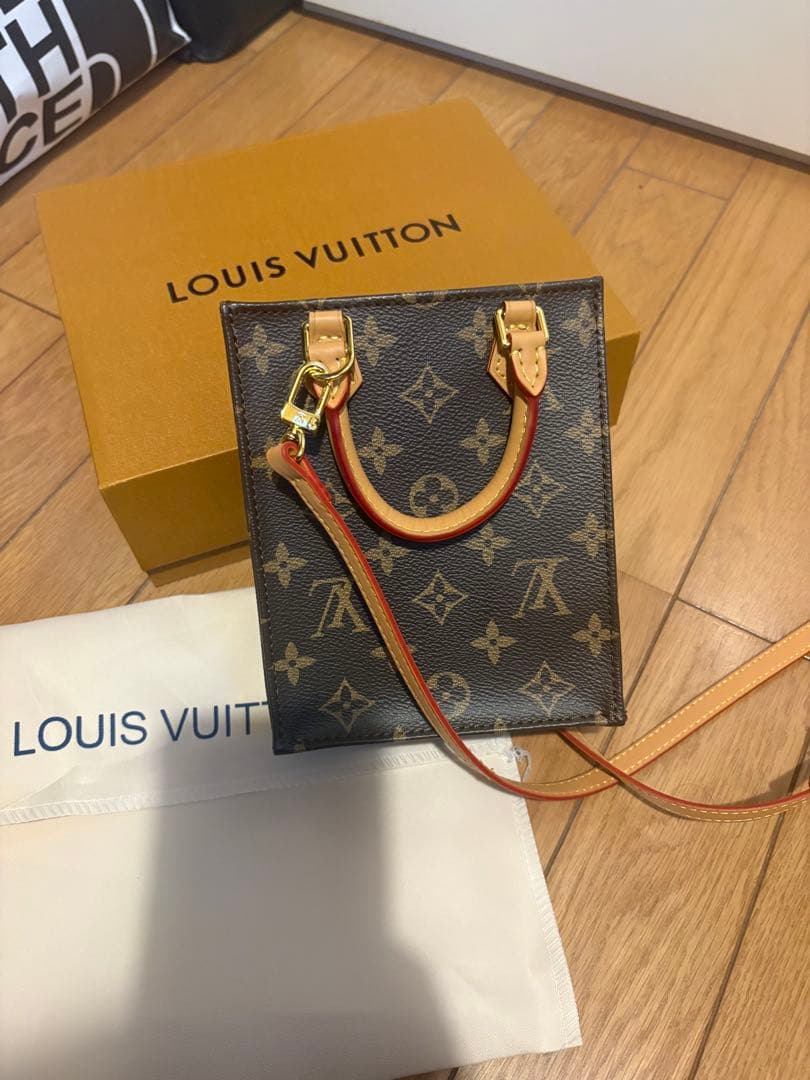LOUIS VUITTON ミニバッグ ブラウン　ノベルティ