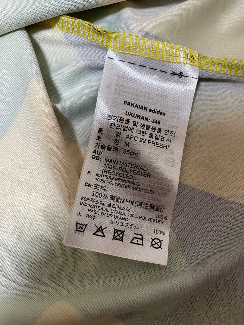 アーセナル　プレマッチ ジャージ　22/23 HA5280 トレーニング　シャツ