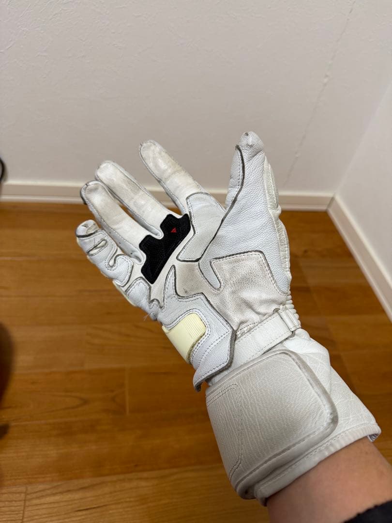 ダイネーゼ　CARBON 3 LONG GLOVES ホワイト