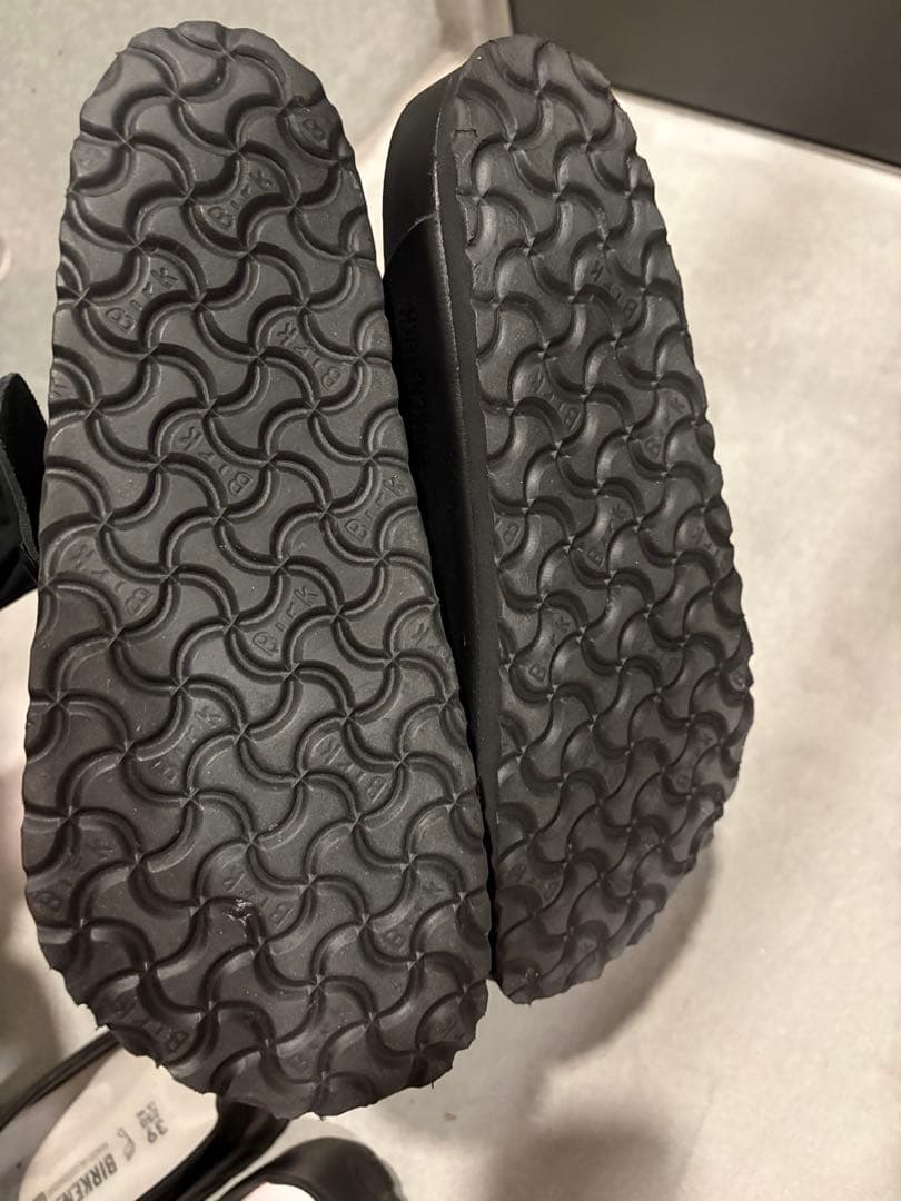 Birkenstock Boston ボストンのブラックレザー