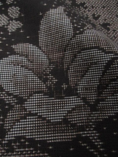 未着用に近い！純泥染＊７マルキ＊本場奄美大島紬＊幻想的＊着物＊１６０ｃｍ＊裄６４