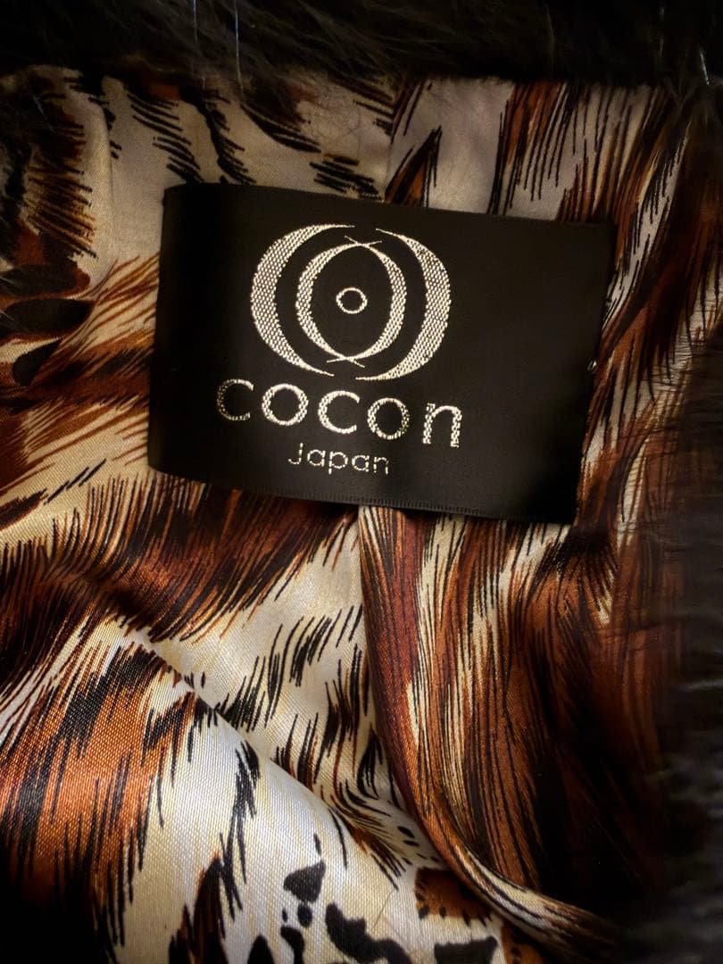 新品同様インポート黒ブラック袖フレア美ラインリアルファーコート希少小さいサイズ