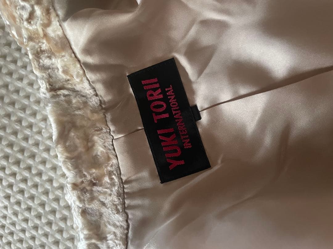 【極美品】ユキトリイ ベロアジャケット 入学式　ワンボタン