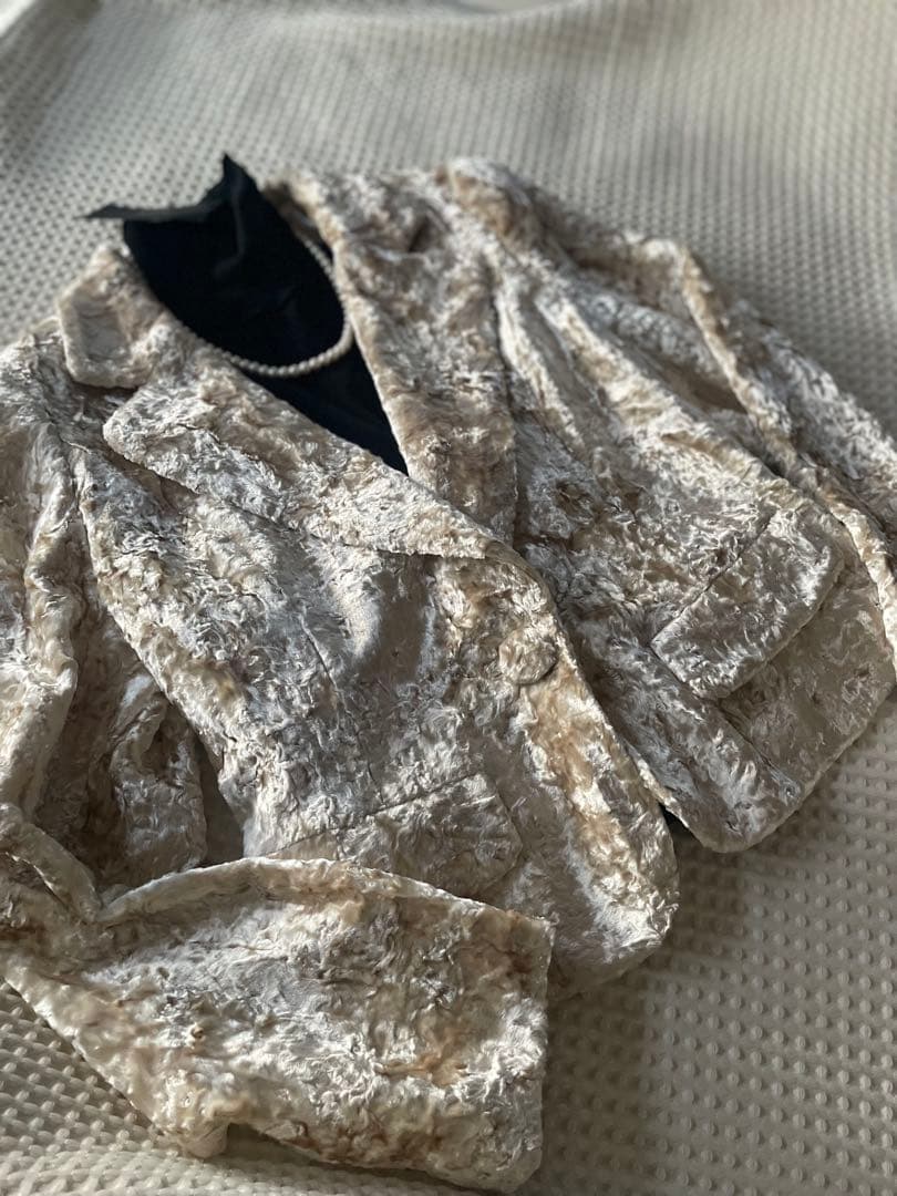 【極美品】ユキトリイ ベロアジャケット 入学式　ワンボタン