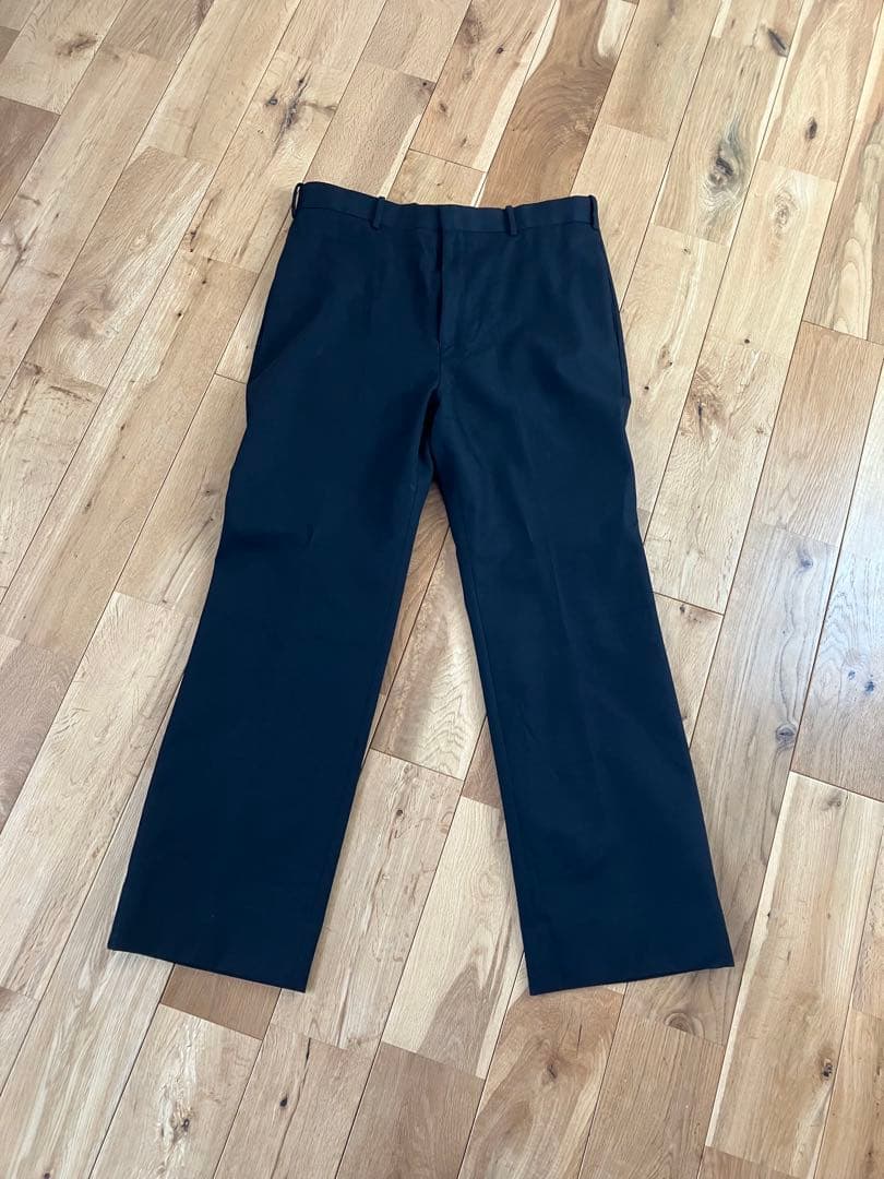 ＜H＞ウールカルゼ ストレートパンツ OVY