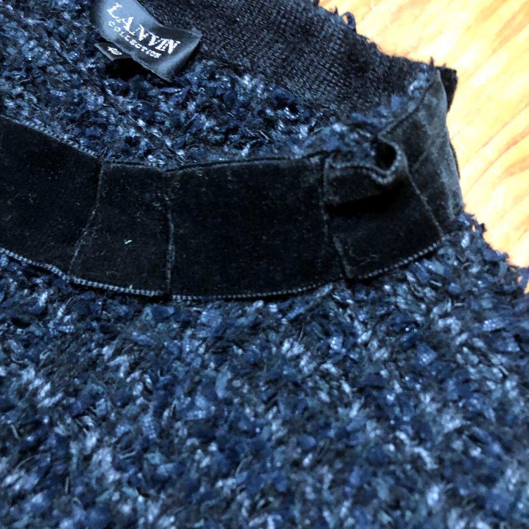 LANVIN ランバンのネイビー ノーカラージャケット ベルベット襟