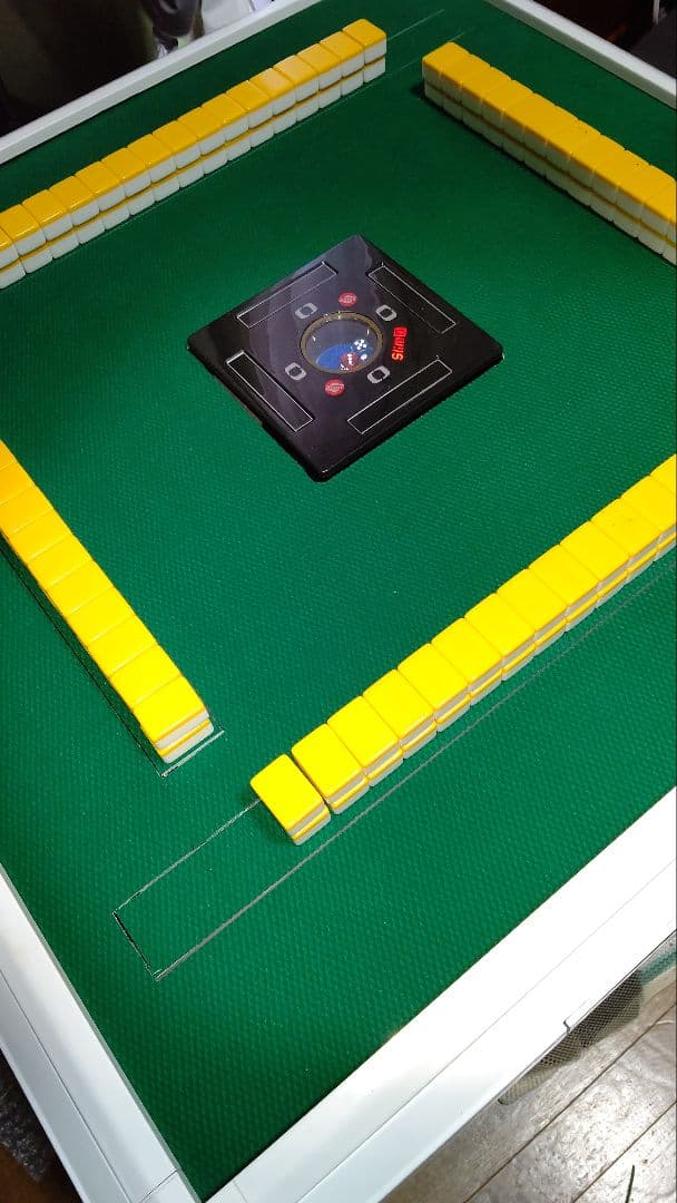 【メルカリ】全自動麻雀卓 アルバン スリム33