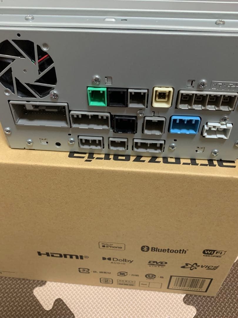 歳末値下げ！ホンダ純正ナビ Gathers 美品　フレーム付き