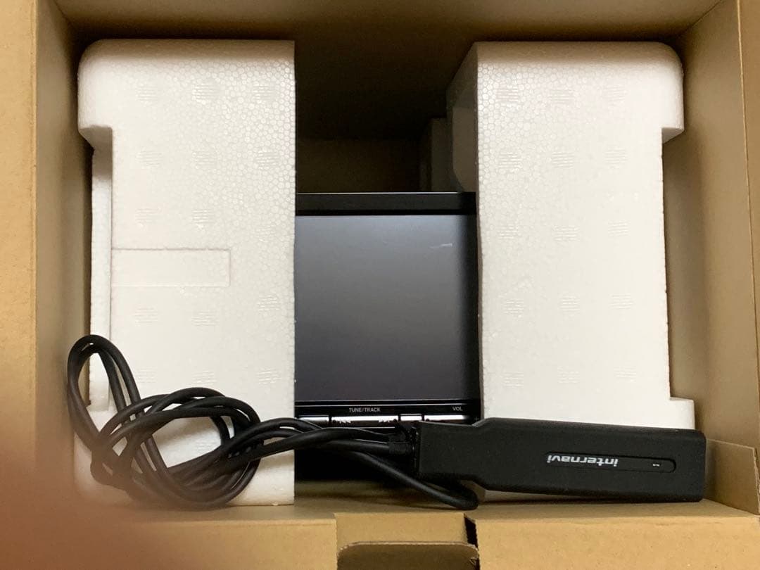 歳末値下げ！ホンダ純正ナビ Gathers 美品　フレーム付き