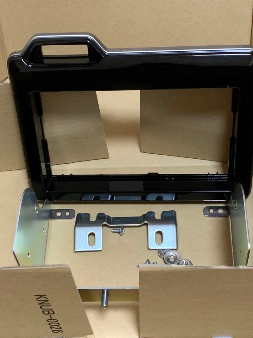 歳末値下げ！ホンダ純正ナビ Gathers 美品　フレーム付き