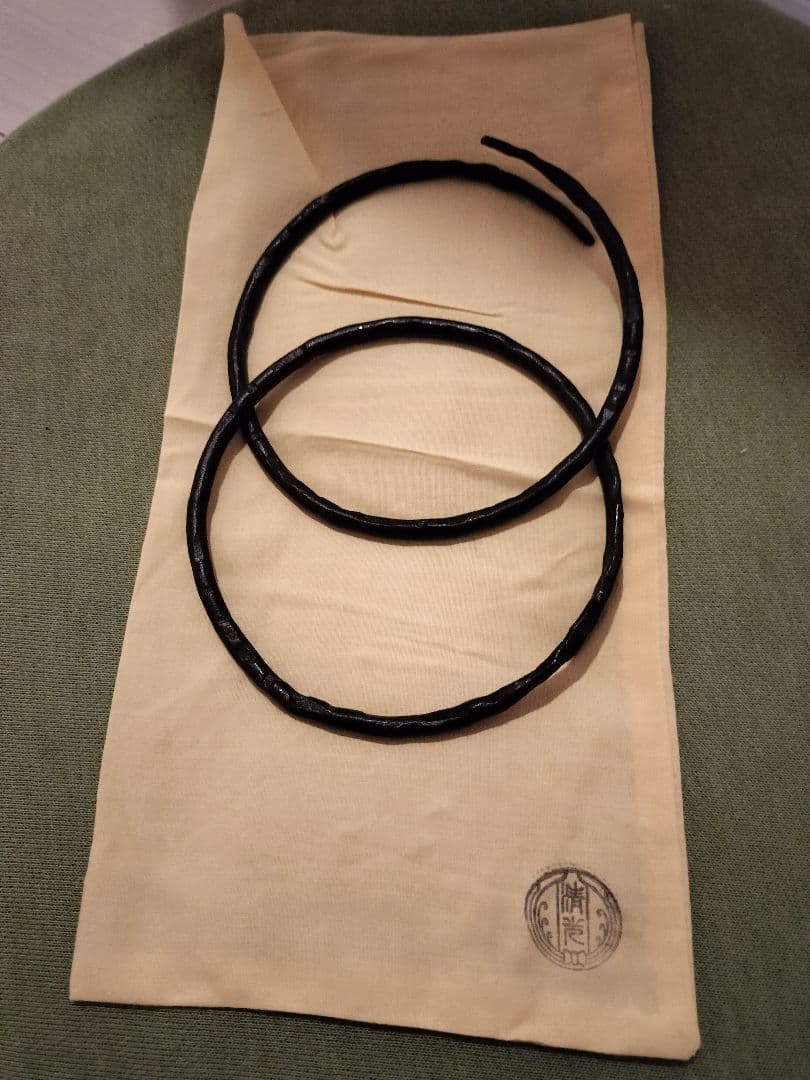 茶道具　佐藤清光　平丸霰釜　箱付