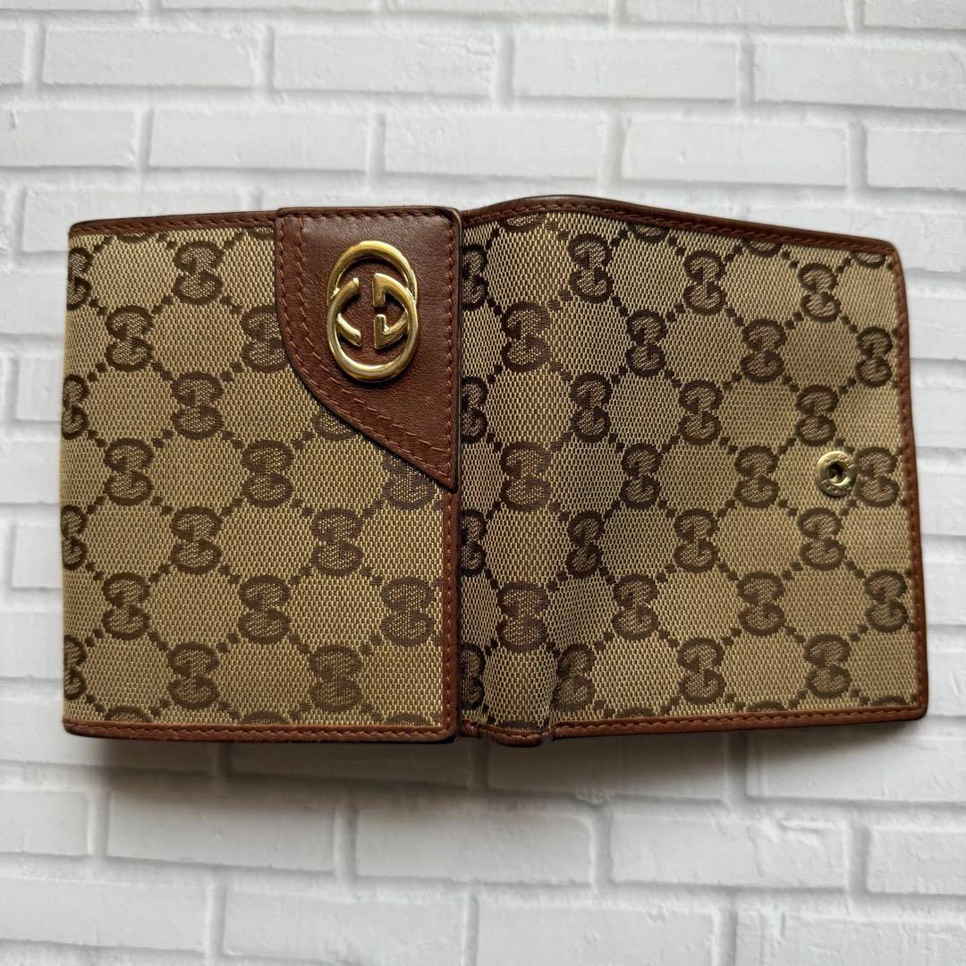【GUCCI】GGマーク・キャンバス生地二つ折り財布
