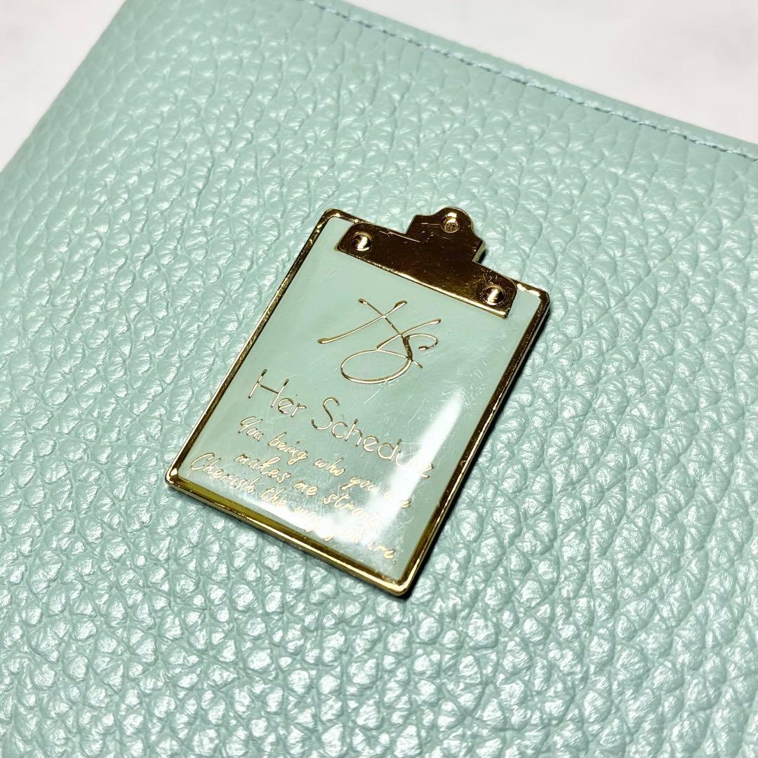 【未使用】　ハースケジュール　チェレット　二つ折りウォレット　財布　コンパクト