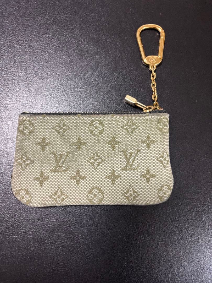 Louis Vuitton キーケース オリーブグリーン