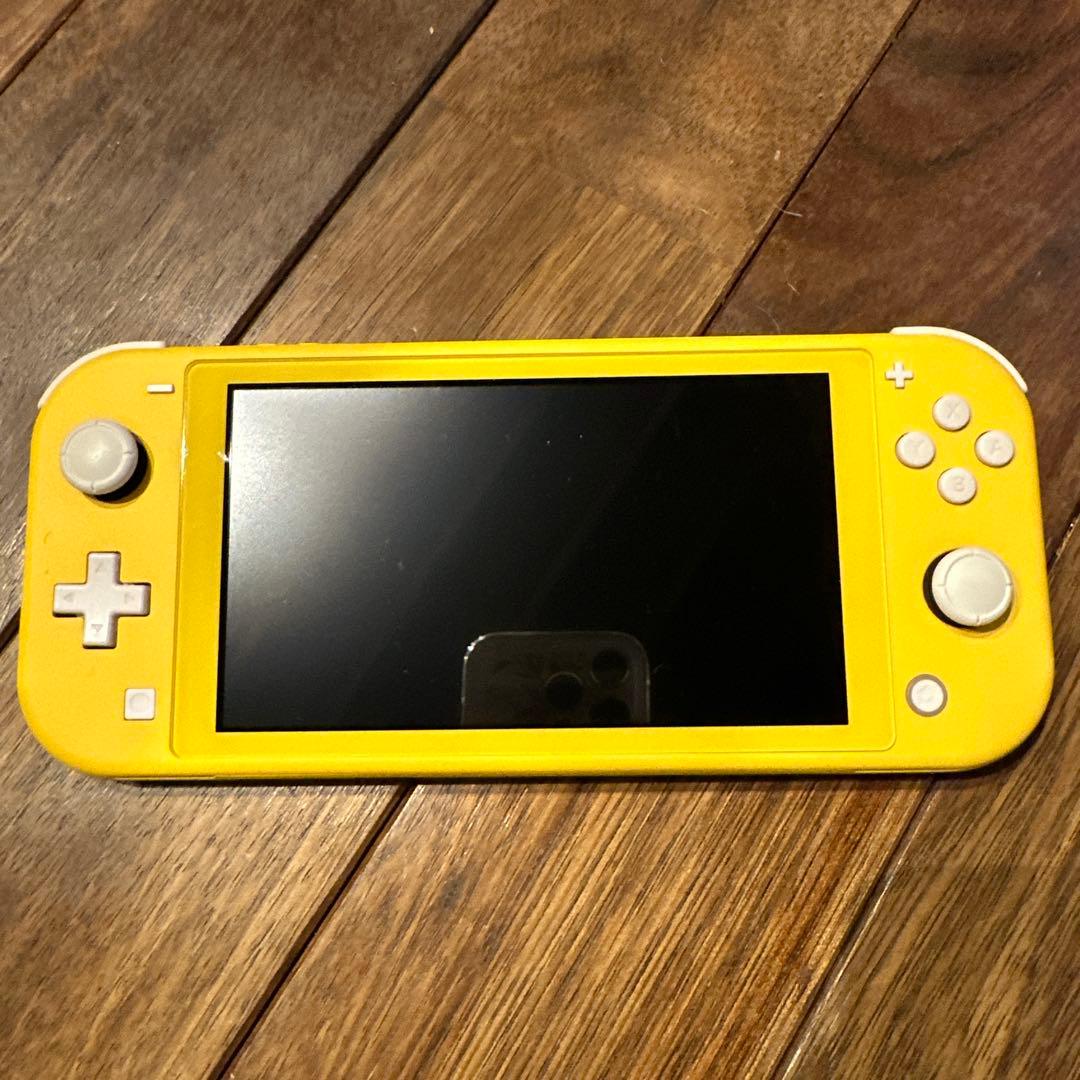 超美品 Nintendo Switch Lite イエロー