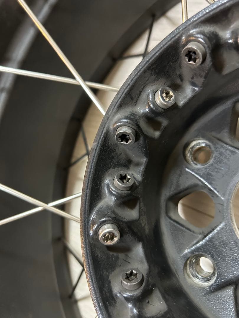  水冷 R1200/R1250 GS Adventure リア ホイール