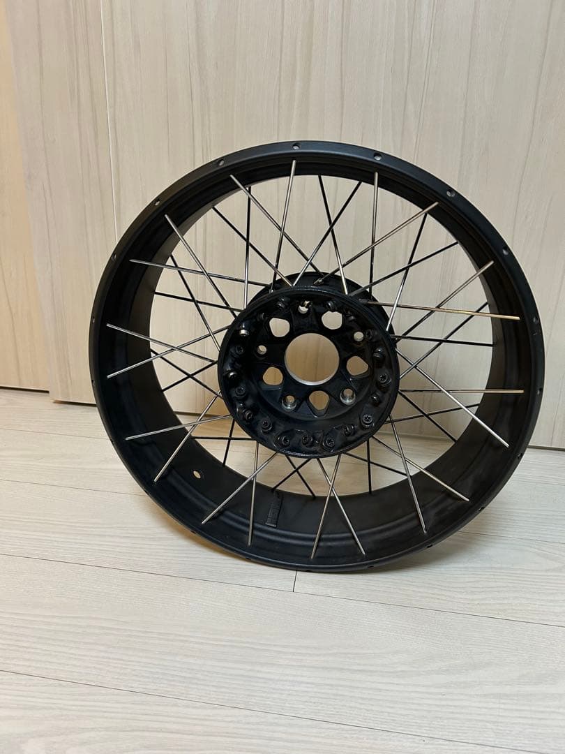  水冷 R1200/R1250 GS Adventure リア ホイール