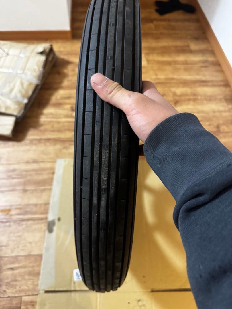 ショベルヘッド　9キャストホイール前後セット16インチ19インチ