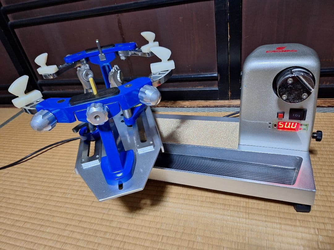値下げ　ジャンク　電動ガット張り機　ガット張り機　ストリングマシン　テニス