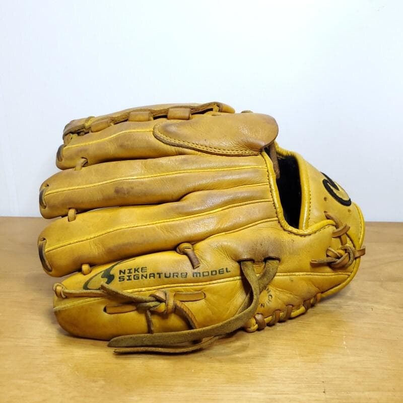 NIKE 上原浩治モデル 限定 シルエット 激レア 児童用LL 軟式グローブ