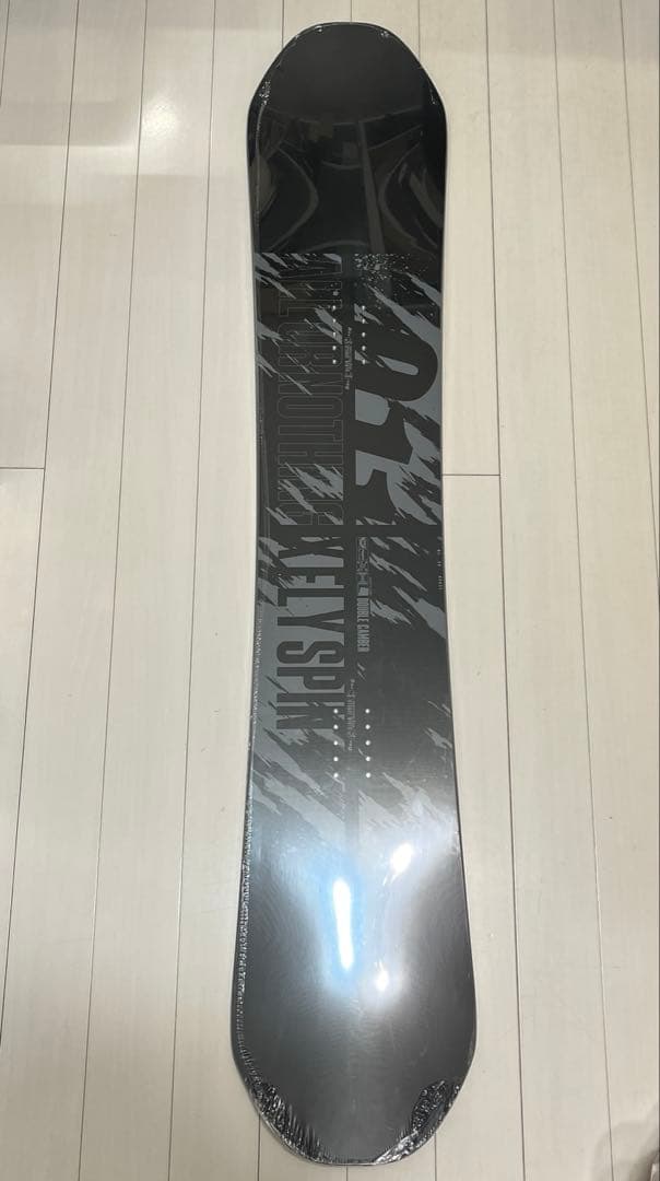 新品011Artistic X FLY SPIN 152cm 24-25モデル