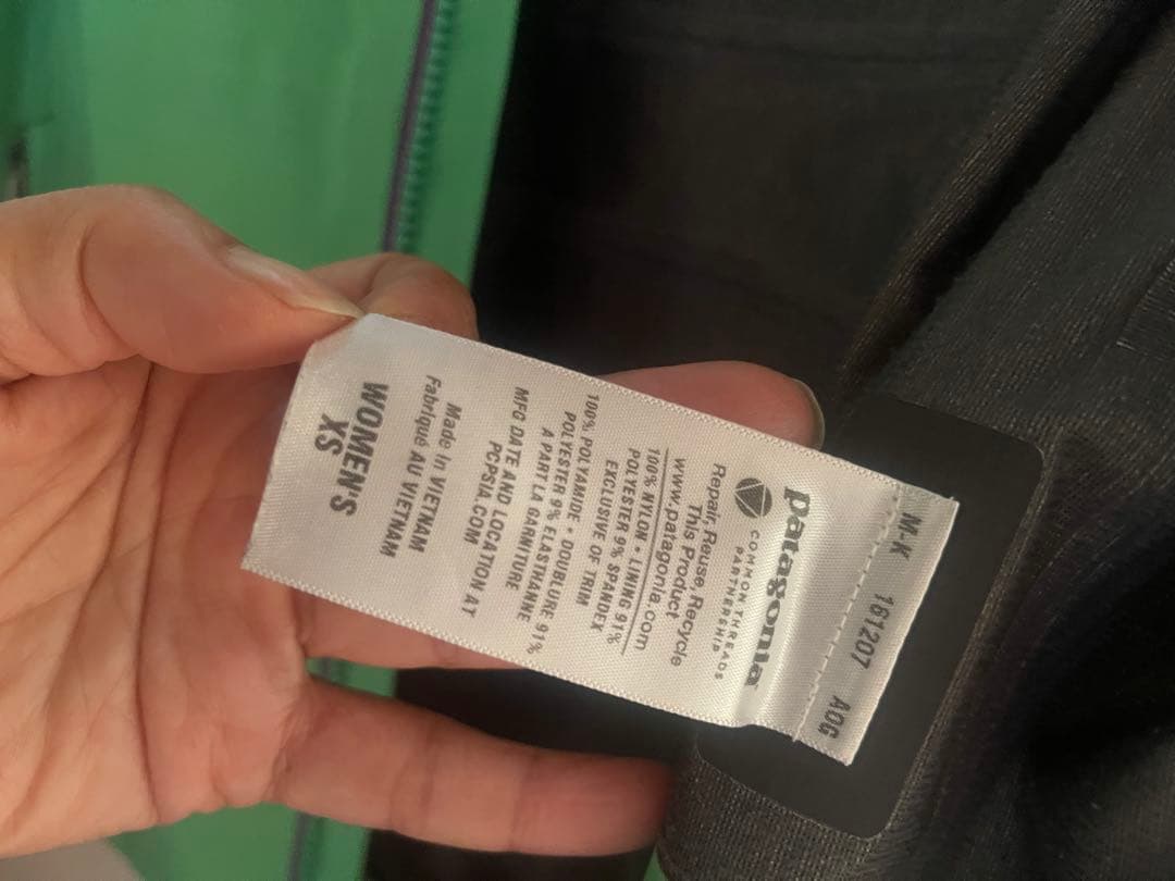 patagonia スノージャケット　スノーウェア