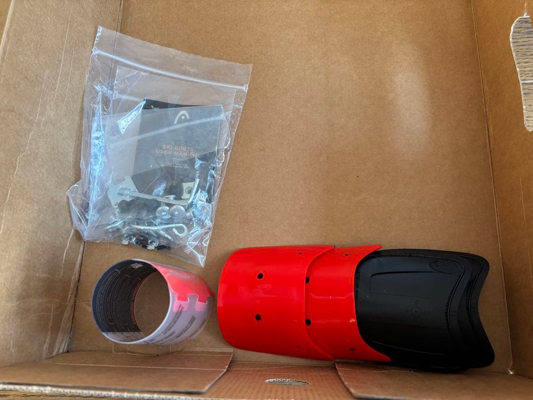 ⚫︎中古⚫︎スキーブーツ　HEAD RAPTOR B4 RD MP 255 ホワイト