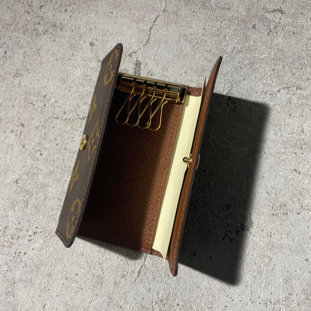 m*o様 新品 LouisVuitton ルイヴィトン レザー キーケース ミュ