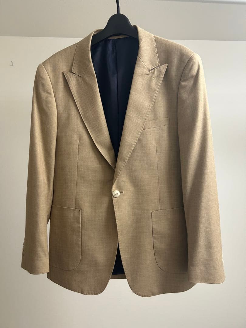 アーバンブランシュ　タキシード　TX10