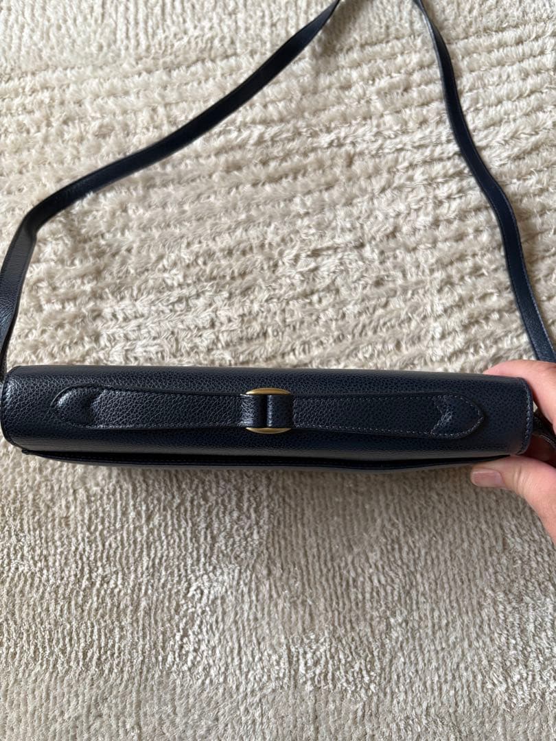 COACH ネイビー レザー フラップショルダーバッグ