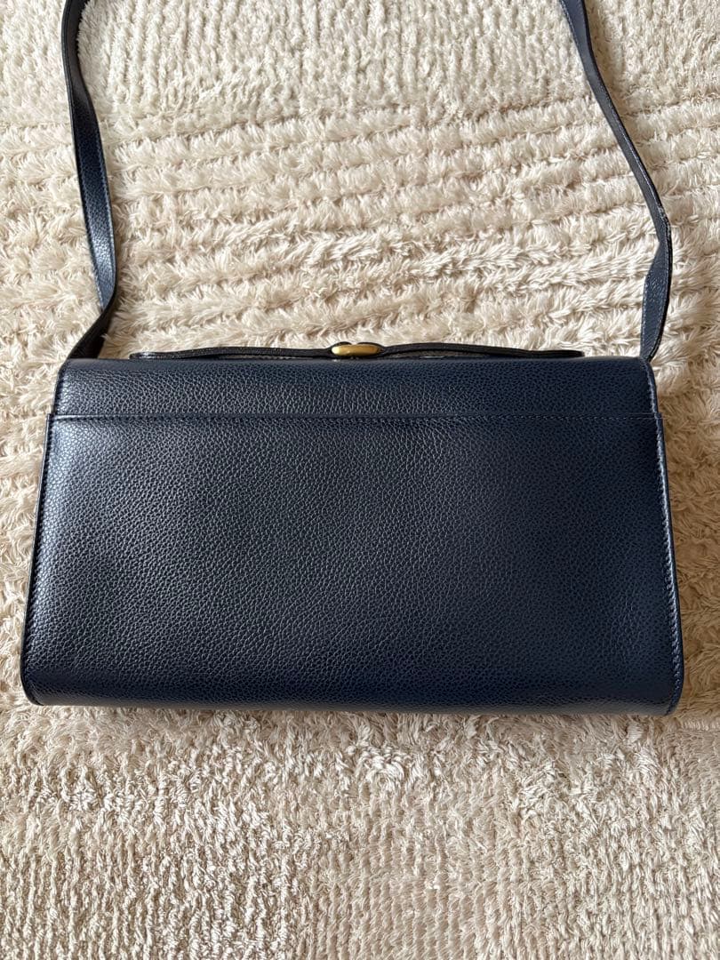 COACH ネイビー レザー フラップショルダーバッグ