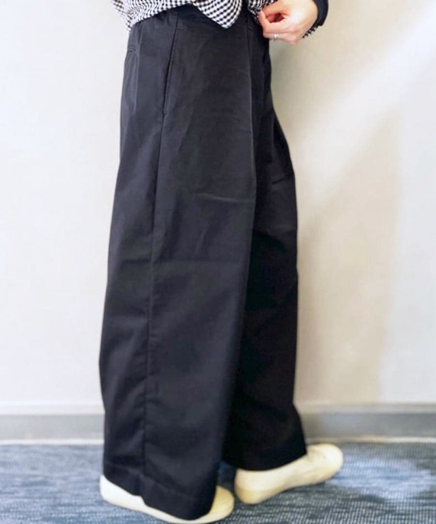 ジャーナルスタンダードラックス | サテンストレッチ インボックスパンツ