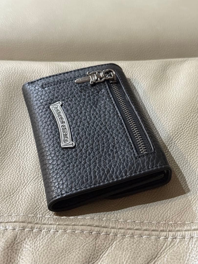 【本革】グレインレザー　クロス　ウォレット　チェーン穴あり　ブラック三つ折り財布