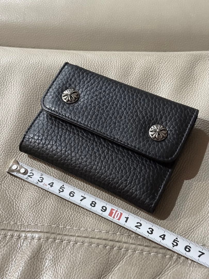 【本革】グレインレザー　クロス　ウォレット　チェーン穴あり　ブラック三つ折り財布
