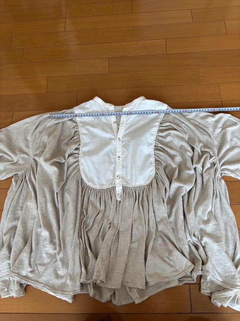 キャピタル KAPITAL フリルデザイン チュニック