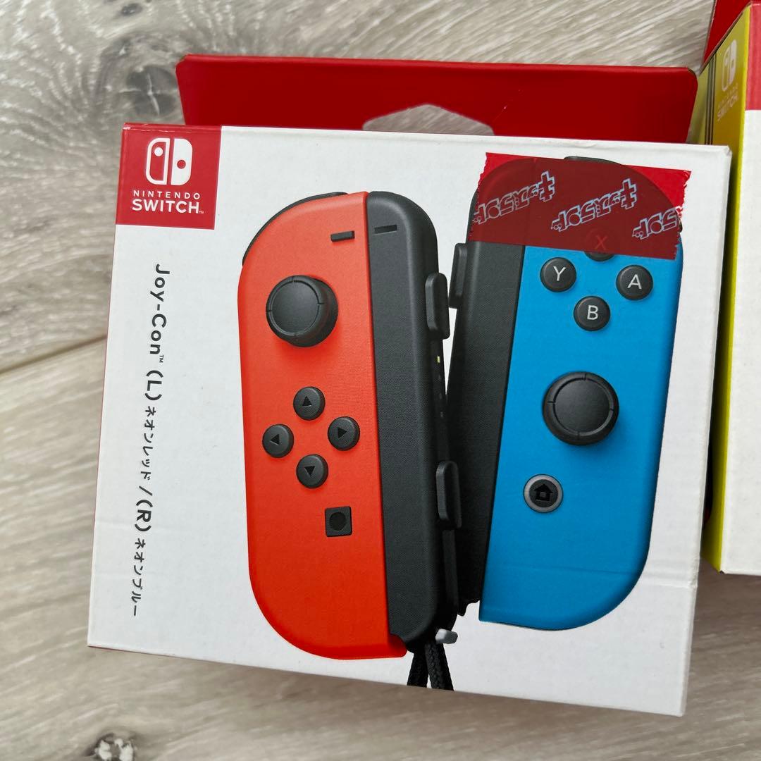 Nintendo Switch 本体とJoy-Conセット