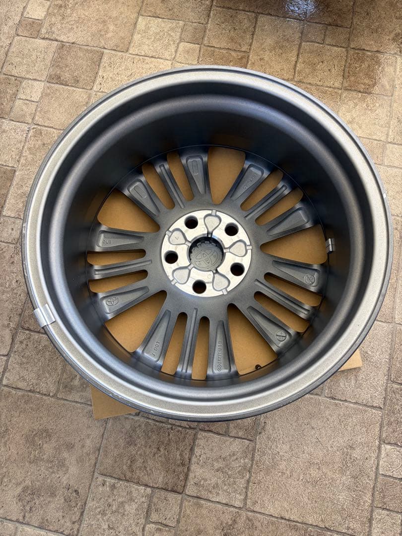 新車外し！40アルファード18インチ純正ホイール、ナット付き